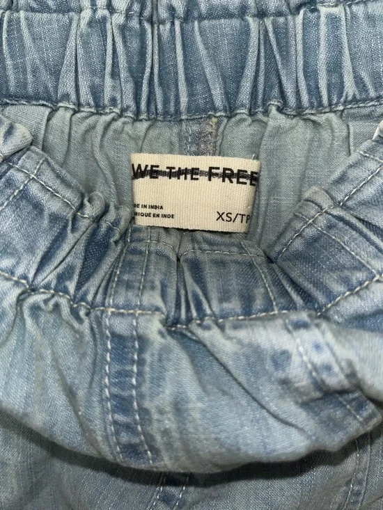 807. FREE PEOPLE We The Free Croquet denim shorts Sz XS $78 - Picture 6 of 6